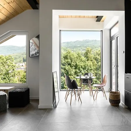 아파트 10 Active 슈차이르크