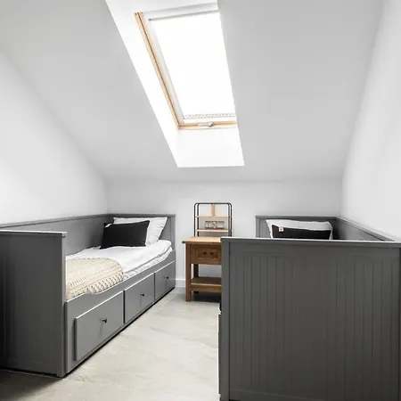 10 Active 슈차이르크